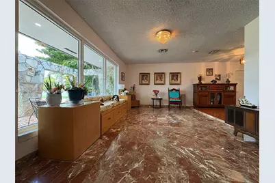 220 NW 130th Ave, Miami, FL 33182 - Photo 11