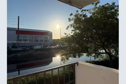 421 Swallow Dr #12, Miami Springs, FL 33166 - Photo 19