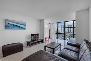 800 Parkview Dr, Hallandale Beach, FL 33009 - Photo 15
