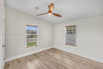 730 NW 217th Ter, Pembroke Pines, FL 33029 - Photo 21