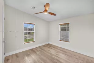 730 NW 217th Terrace, Pembroke Pines, FL 33029 - Photo 21