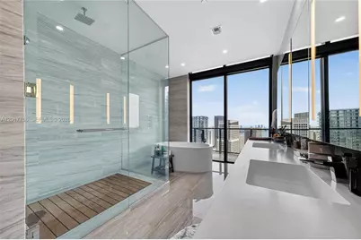 88 SW 7th St #4202, Miami, FL 33130 - Photo 25