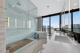 88 SW 7th St, Miami, FL 33130 - Photo 25