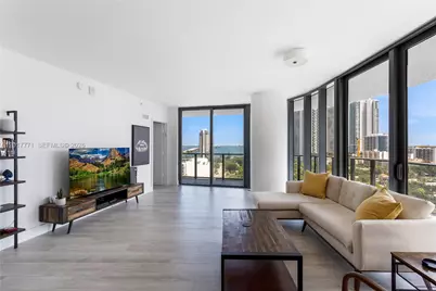 121 NE 34th St #1204, Miami, FL 33137 - Photo 3