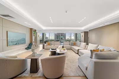 900 Biscayne Blvd #4205, Miami, FL 33132 - Photo 17