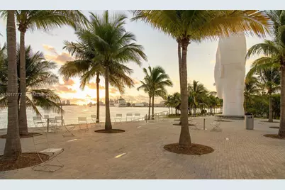 900 Biscayne Blvd #4205, Miami, FL 33132 - Photo 35