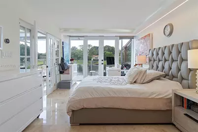 6616 E Miami Lakes Dr E, Miami Lakes, FL 33014 - Photo 31