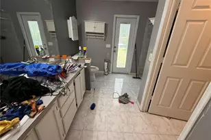 672 SW Ewing Ave, Port Saint Lucie, FL 34983 - Photo 9