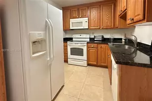 7725 SW 86th St, Miami, FL 33143 - Photo 9