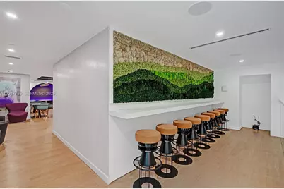 227 NE 2nd St #1610, Miami, FL 33132 - Photo 25