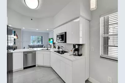 3245 NE 184th St #13305, Aventura, FL 33160 - Photo 15