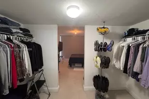 1750 N Bayshore Dr, Miami, FL 33132 - Photo 9