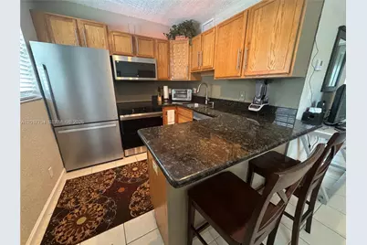 2660 NE 8th Ave #215, Wilton Manors, FL 33334 - Photo 5