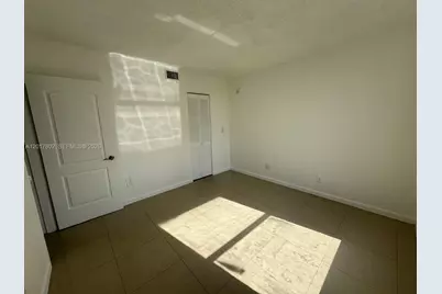 2020 NE 135th St #303, North Miami, FL 33181 - Photo 9