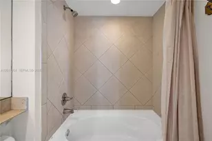 335 S Biscayne Blvd, Miami, FL 33131 - Photo 5