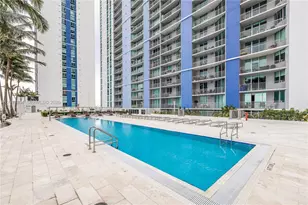 335 S Biscayne Blvd, Miami, FL 33131 - Photo 21