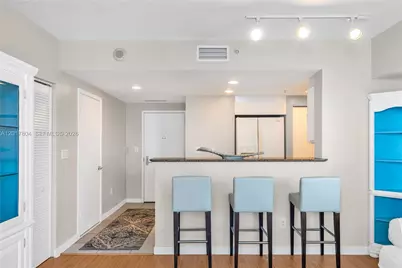 335 S Biscayne Blvd #2706, Miami, FL 33131 - Photo 11