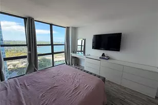 600 NE 36th St, Miami, FL 33137 - Photo 13