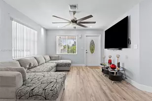 6432 Perry St, Hollywood, FL 33024 - Photo 5