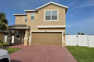 831 Bent Creek Dr, Fort Pierce, FL 34947 - Photo 13