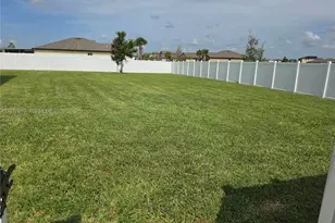831 Bent Creek Dr, Fort Pierce, FL 34947 - Photo 19
