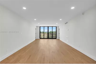 90 Edgewater Dr #525, Coral Gables, FL 33133 - Photo 9