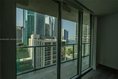 500 Brickell Ave #1407, Miami, FL 33131 - Photo 13