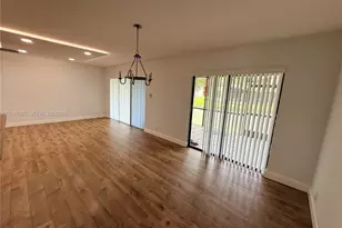 9717 N New River Canal Rd, Plantation, FL 33324 - Photo 7