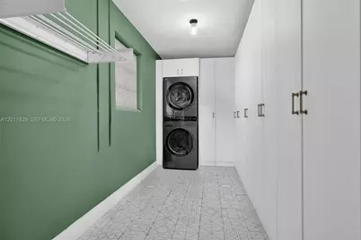 1301 Hollywood Blvd, Hollywood, FL 33019 - Photo 11