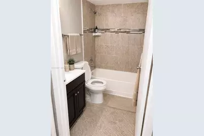 7235 NW 179th St #101, Hialeah, FL 33015 - Photo 21