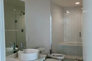 888 Biscayne Blvd, Miami, FL 33132 - Photo 15