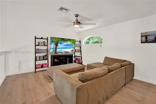 10851 London St, Cooper City, FL 33026 - Photo 31