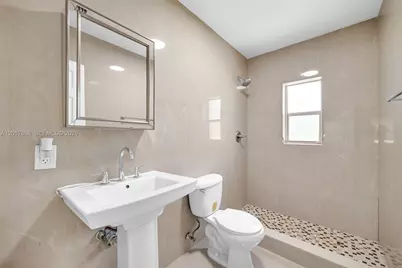 577 NW 90th St #555, El Portal, FL 33150 - Photo 5