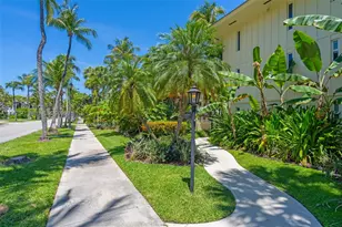 255 Sunrise Dr, Key Biscayne, FL 33149 - Photo 17