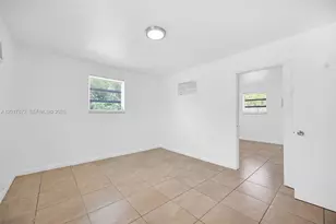 577 NW 90th St, El Portal, FL 33150 - Photo 13