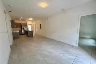 8201 NW 41st St, Doral, FL 33166 - Photo 7