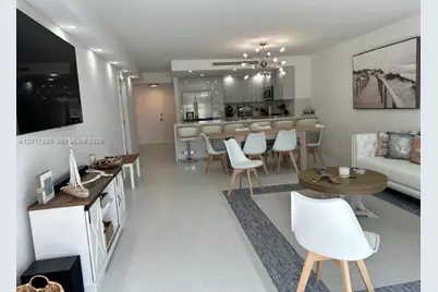 5401 Collins Ave #128, Miami Beach, FL 33140 - Photo 15