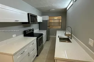 1100 NE 1st Ct, Hallandale Beach, FL 33009 - Photo 3