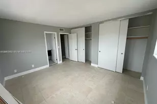 1100 NE 1st Ct, Hallandale Beach, FL 33009 - Photo 5