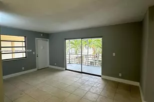 1100 NE 1st Ct, Hallandale Beach, FL 33009 - Photo 9