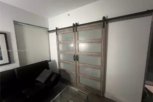 1036 Ocean Dr, Miami Beach, FL 33139 - Photo 3