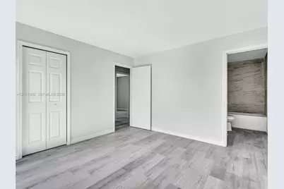 2401 E 11th St, Lehigh Acres, FL 33936 - Photo 17