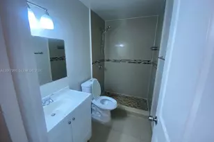 11447 SW 33rd Ln, Miami, FL 33165 - Photo 13