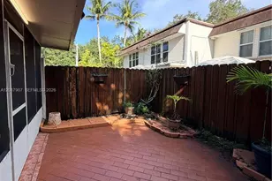 3300 Atlanta, Hollywood, FL 33021 - Photo 23