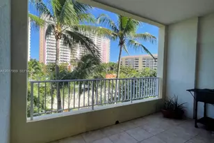 717 Crandon Blvd, Key Biscayne, FL 33149 - Photo 1