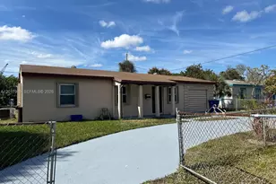1011 Avenue F, Riviera Beach, FL 33404 - Photo 17