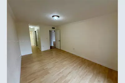 9429 SW 76th St #W25, Miami, FL 33173 - Photo 7