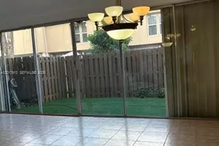 835 NW 81st Way, Plantation, FL 33324 - Photo 5