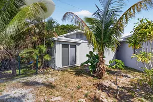 5041 NE 14th Ave, Pompano Beach, FL 33064 - Photo 23