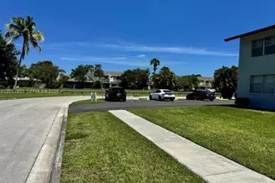 380 E Laurel Dr, Margate, FL 33063 - Photo 5